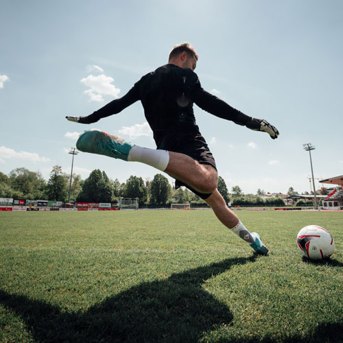SS22_FALKE_ESS_Teamsport_Balingen_500x500px_9-7959-0.jpg SS22_FALKE_ESS_Teamsport_Balingen_500x500px_9-7959-0.jpg