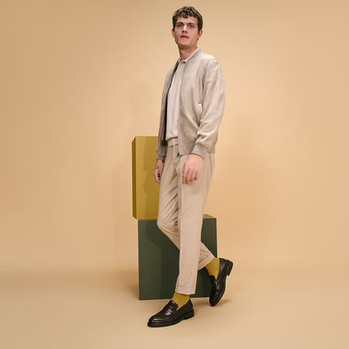 HW23_FALKE_Colour_Competence_Legwear_Men_Socks_500x500_2-11700-0.jpg HW23_FALKE_Colour_Competence_Legwear_Men_Socks_500x500_2-11700-0.jpg