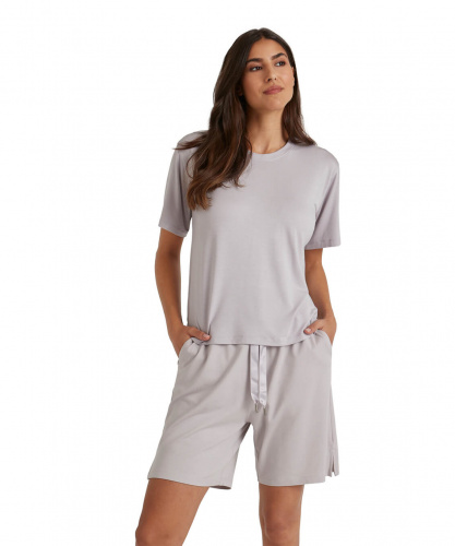 Футболка женская  (Размер: L ; Состав: модал 96%; эластан 4%; Цвет: сиреневый 8241;)